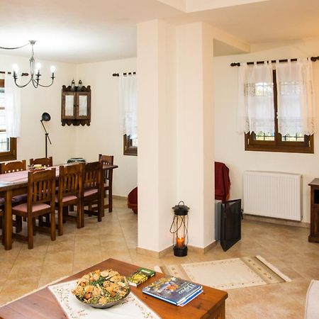 Θαλλώ Luxurious Villa Tsagarada Esterno foto